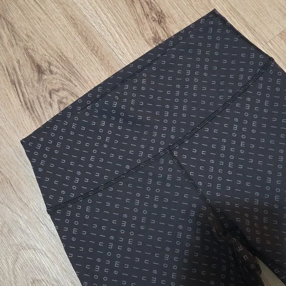 Lululemon Wunder Train High-Rise Tight 25" *Mirrorify Black Multi Size 10 - Picture 4 of 16